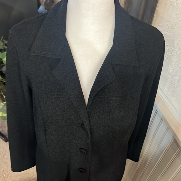 Rabbit Rabbit Rabbit Black Blazer with Shawl Collar - Picture 2 of 8